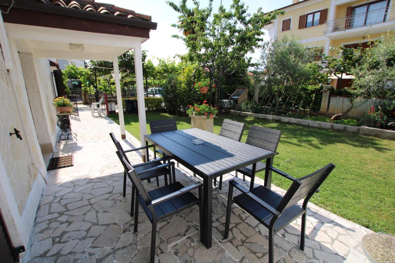 Apartment Sunny Garden Poreč Exterior foto